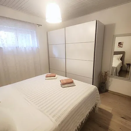 Apartman Nada Split
